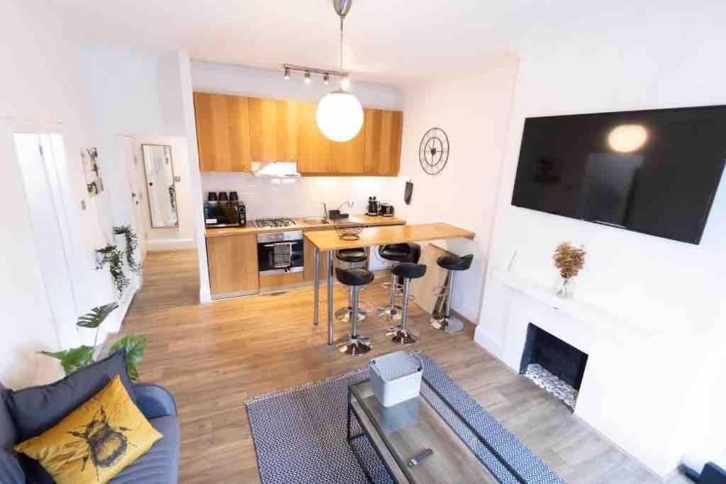 Lovely 2 Bedroom Apartment In Chelsea Sw3 London Ngoại thất bức ảnh